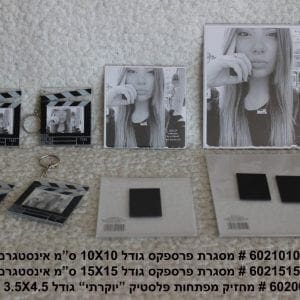 מסגרת פרספקס אינסטגרם בגודל 10X10