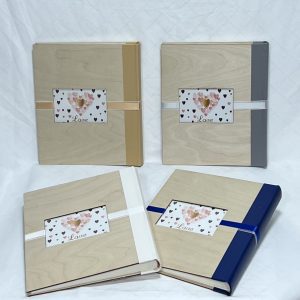 אלבום עיצוב כריכת עץ 50 עמודים